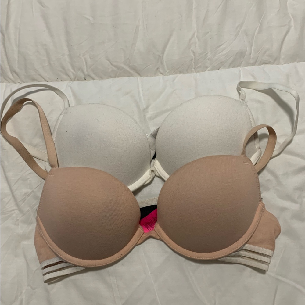 2 La Senza Bras